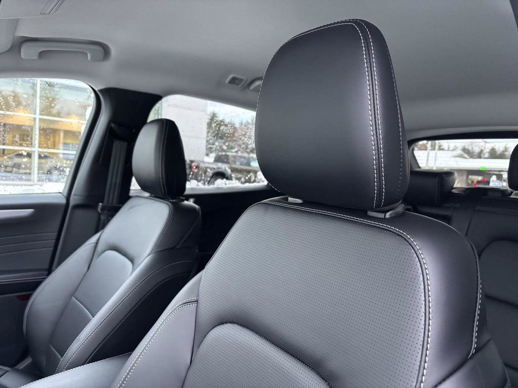 New 2026 Ford Escape Platinum w/ Equipment Group 601A image 13