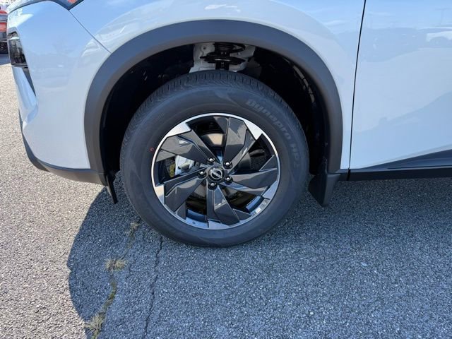 New 2026 Nissan Rogue SV w/ Cold Weather Package image 9