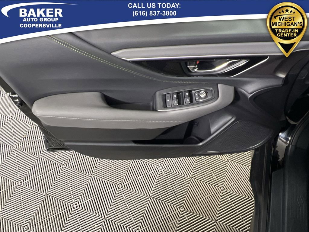 Used 2025 Subaru Outback Onyx Edition image 22