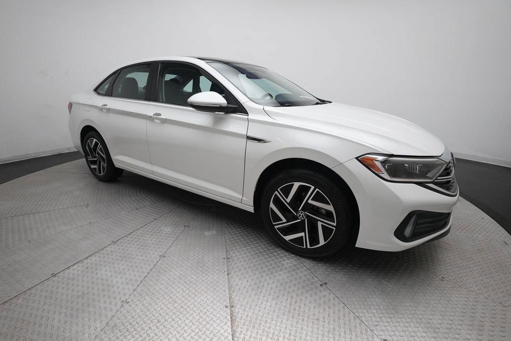 Used 2024 Volkswagen Jetta SEL FWD image 36