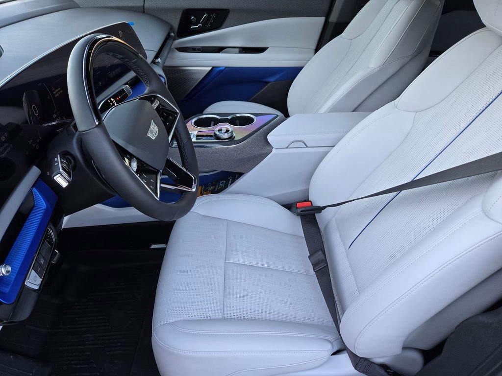 New 2026 Cadillac Optiq Sport 2 w/ LPO, Floor Liner Package image 11