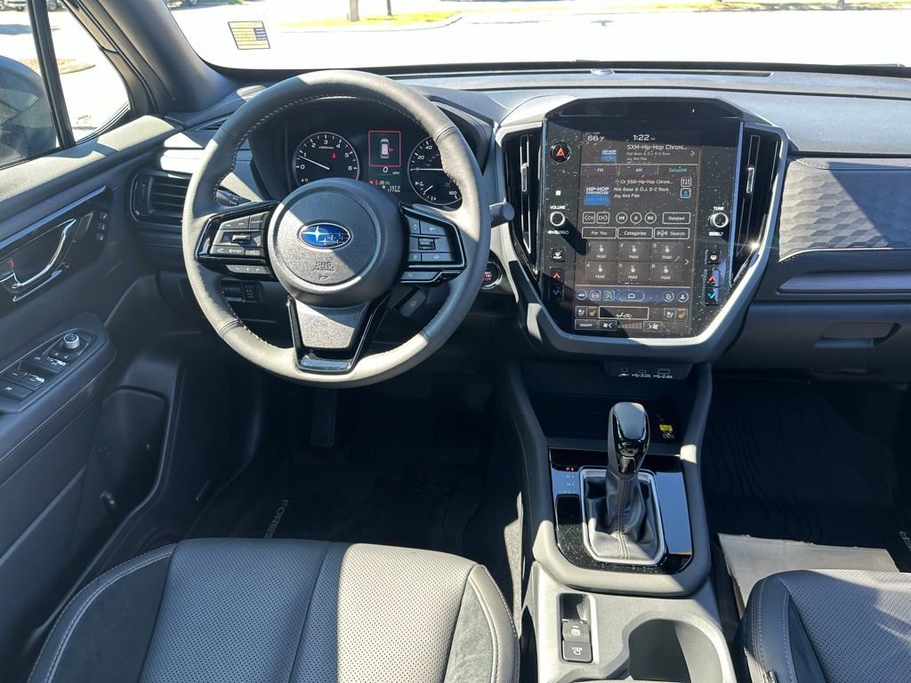 Used 2025 Subaru Forester Touring w/ Popular Package - Touring image 21