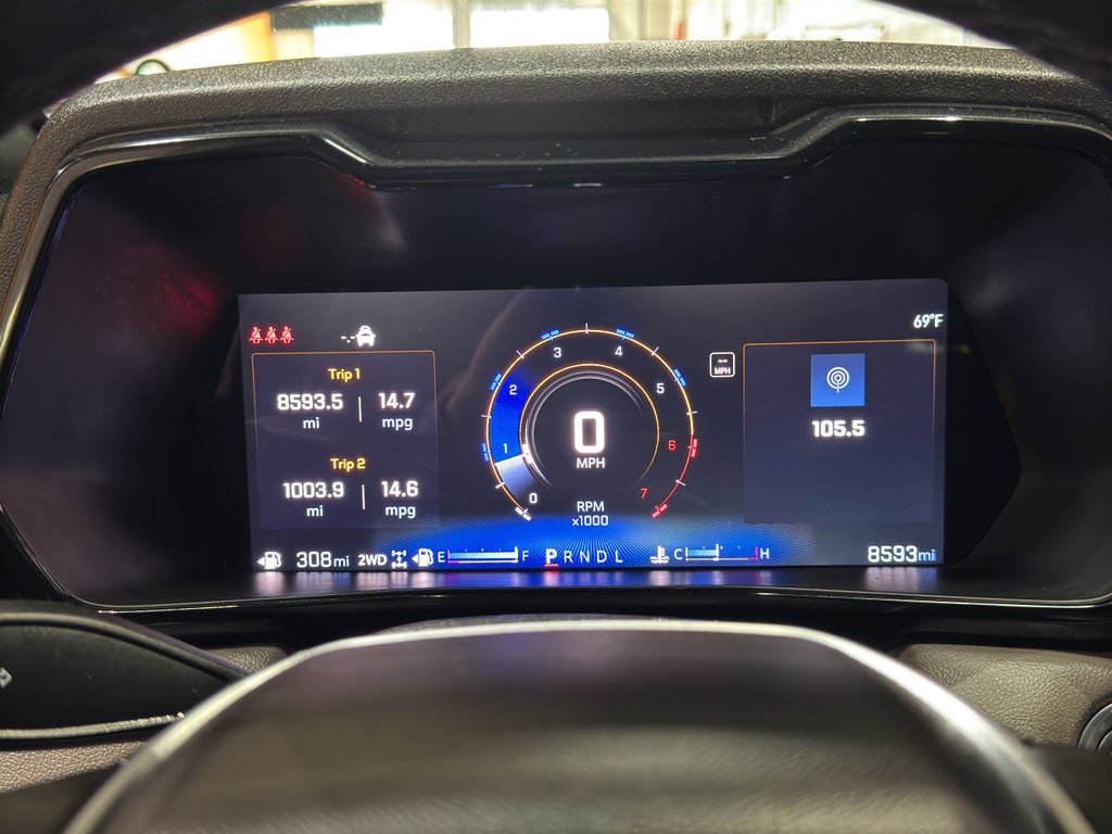 Used 2025 Chevrolet Colorado ZR2 w/ Midnight Edition AWD/4WD image 28
