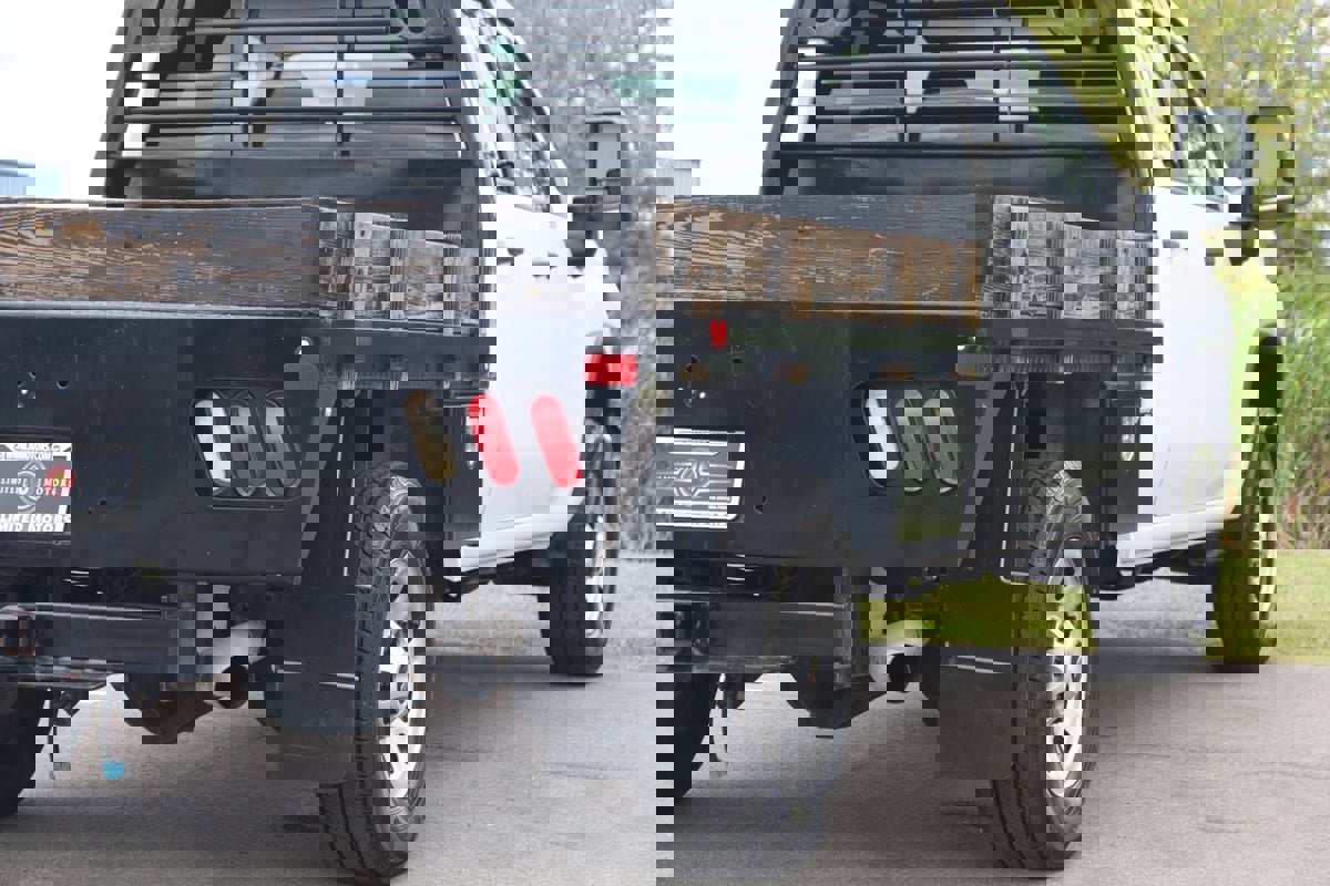 Used 2023 Chevrolet Silverado 3500 W/T w/ WT Convenience Package image 44