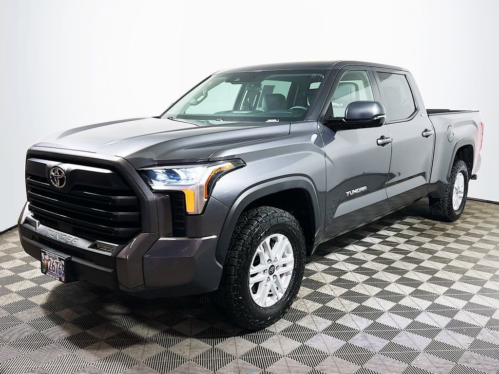 Used 2024 Toyota Tundra SR5 image 4