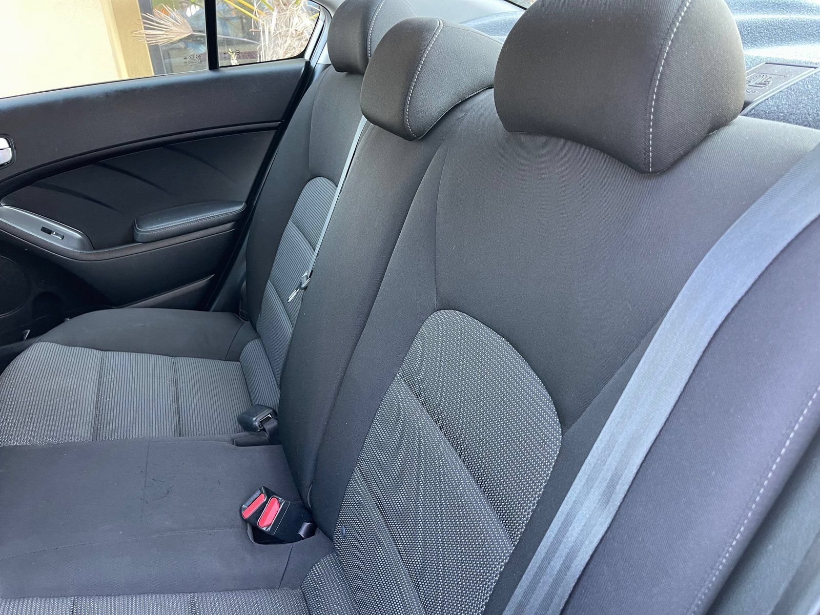 Used 2017 Kia Forte LX FWD image 14