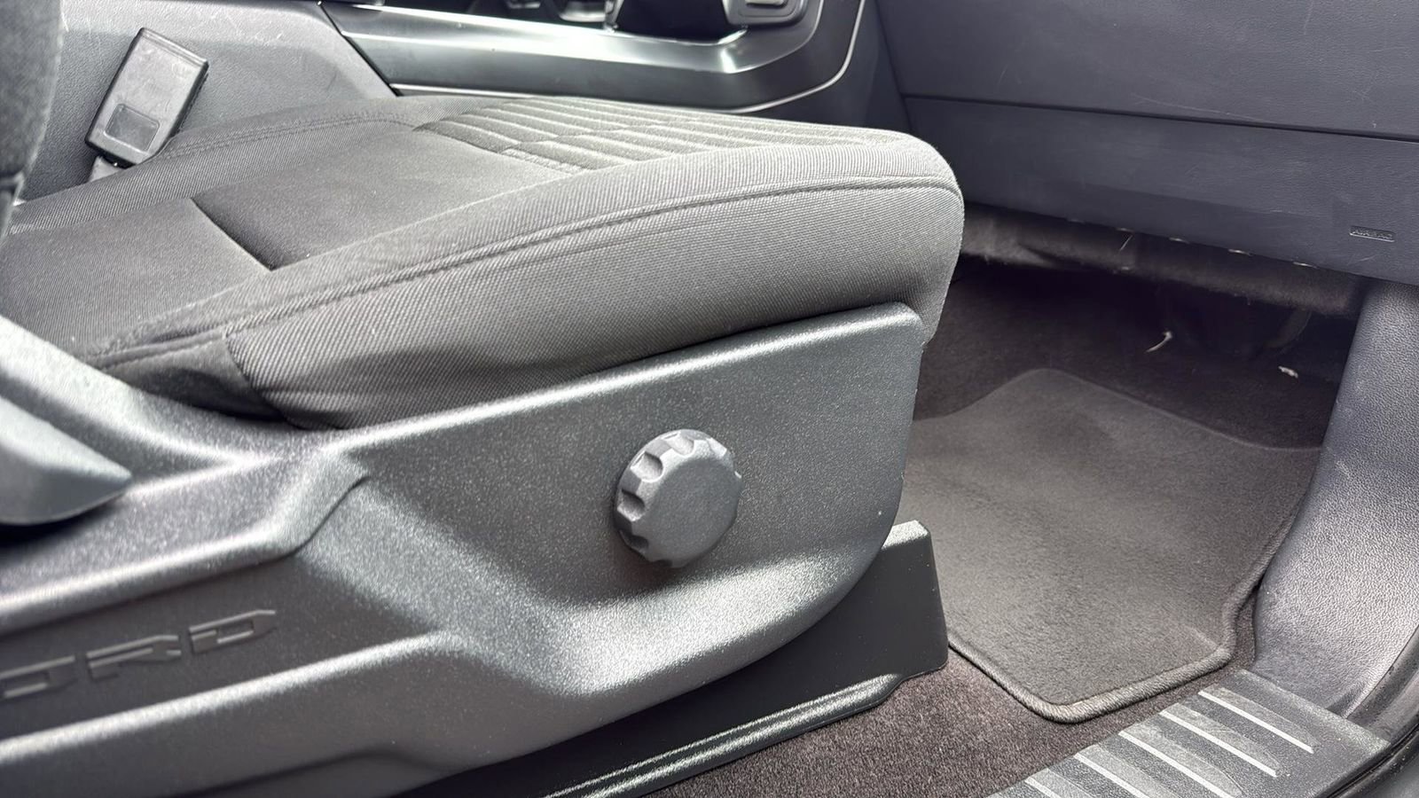 Certified 2022 Ford F150 XL w/ STX Appearance Package image 25