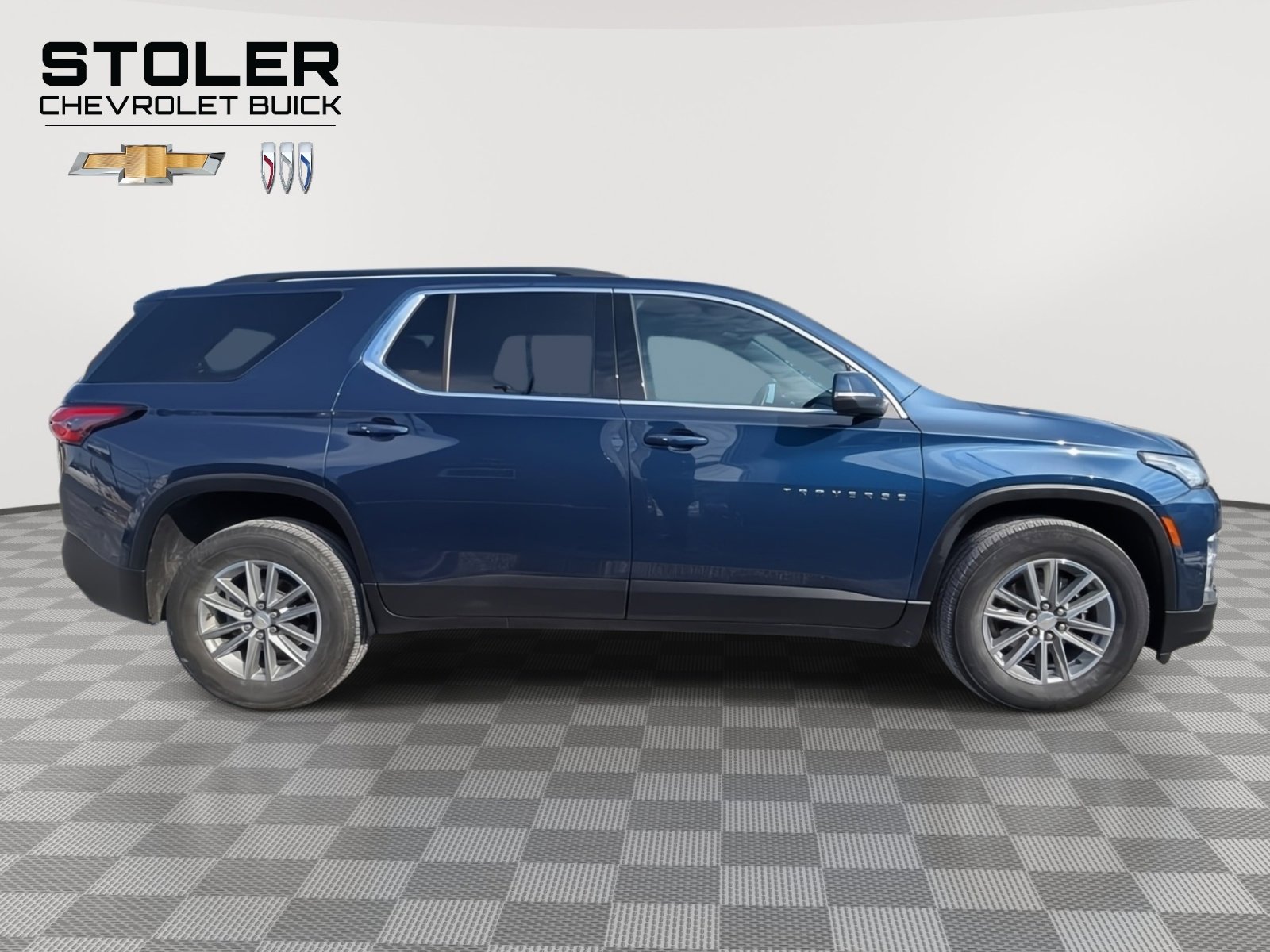 Used 2022 Chevrolet Traverse LT w/ LPO, Floor Liner Package image 6