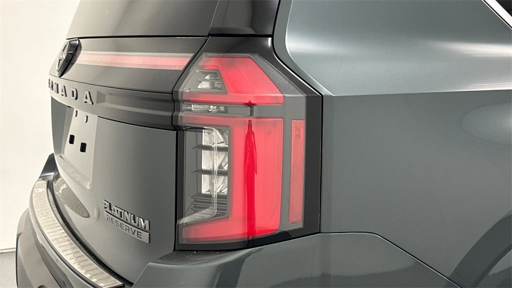 New 2025 Nissan Armada Platinum Reserve image 25