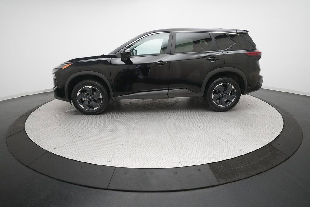Used 2024 Nissan Rogue SV image 24