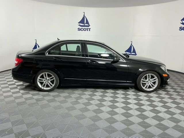Used 2013 Mercedes-Benz C 300 4MATIC Sedan image 6