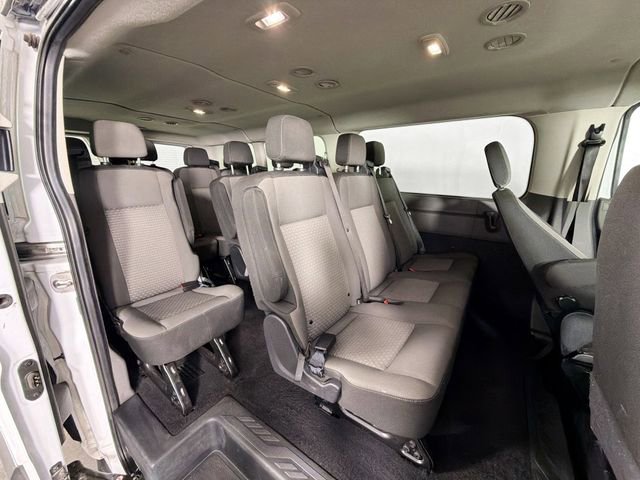 Used 2024 Ford Transit 350 XLT image 28