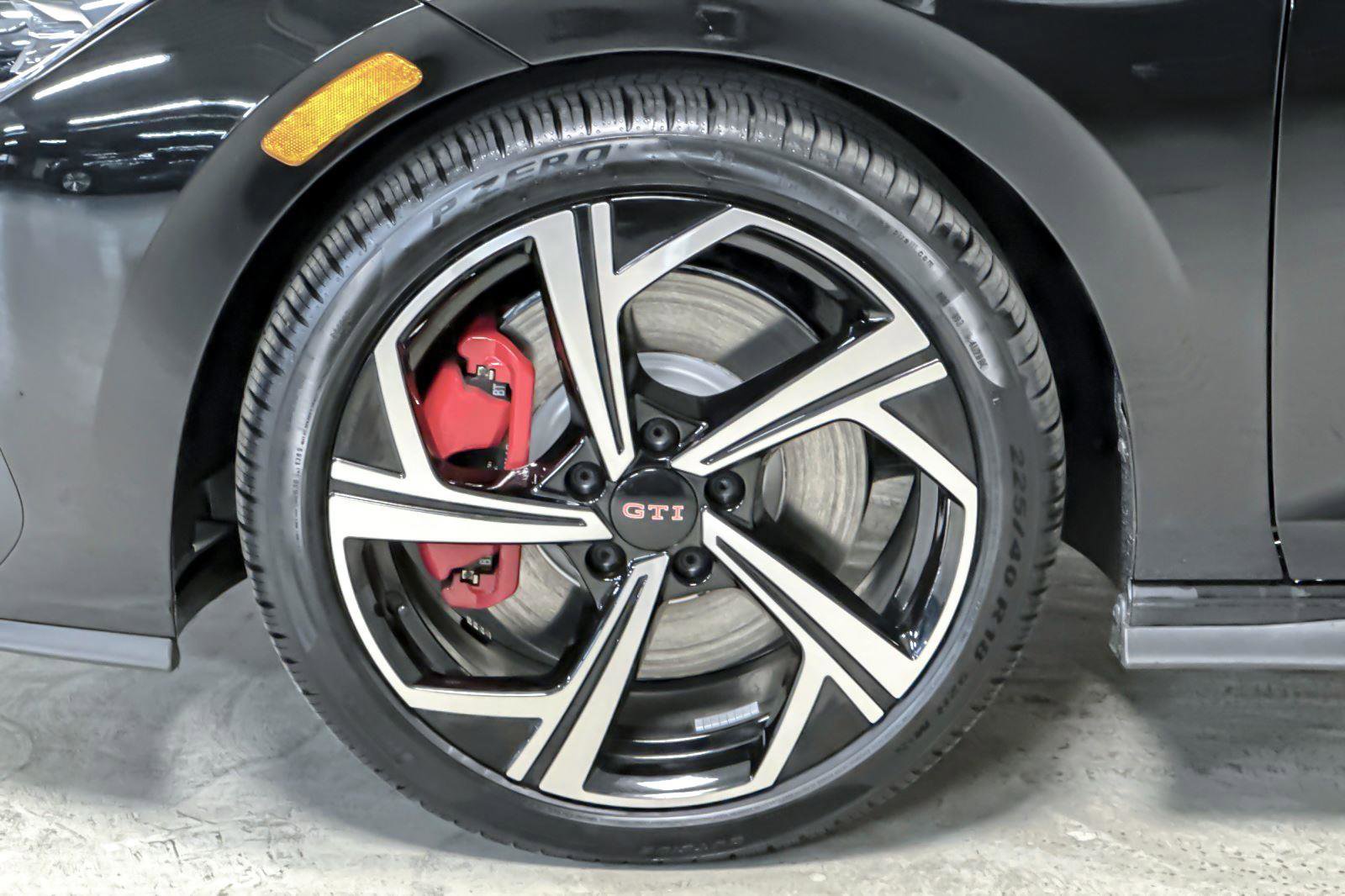 New 2026 Volkswagen GTI SE image 25