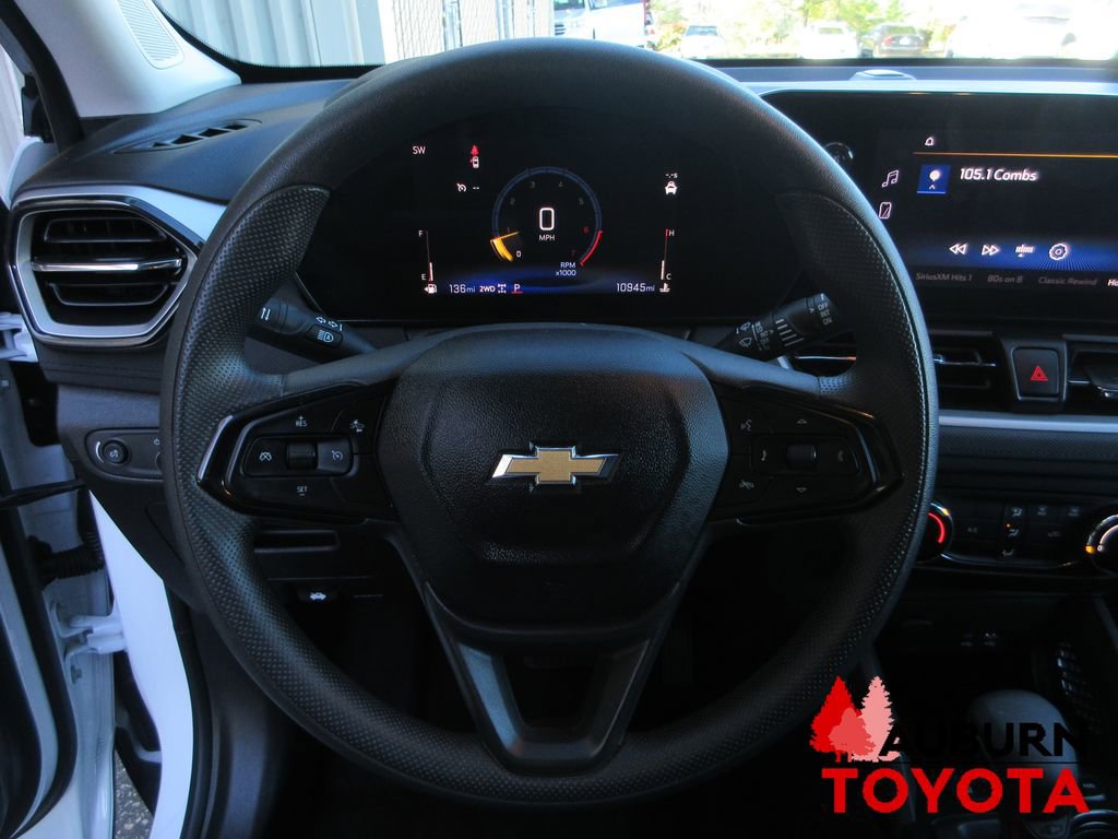 Used 2025 Chevrolet TrailBlazer LS w/ LS Convenience Package image 24