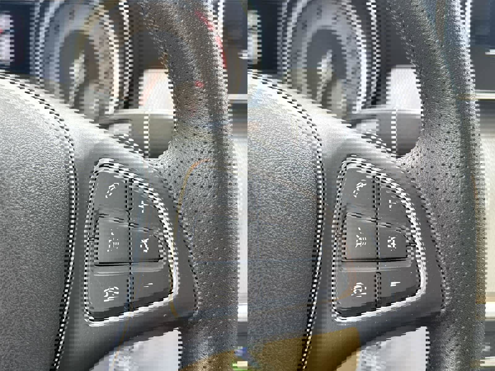 Used 2017 Mercedes-Benz GLA 250 4MATIC image 21