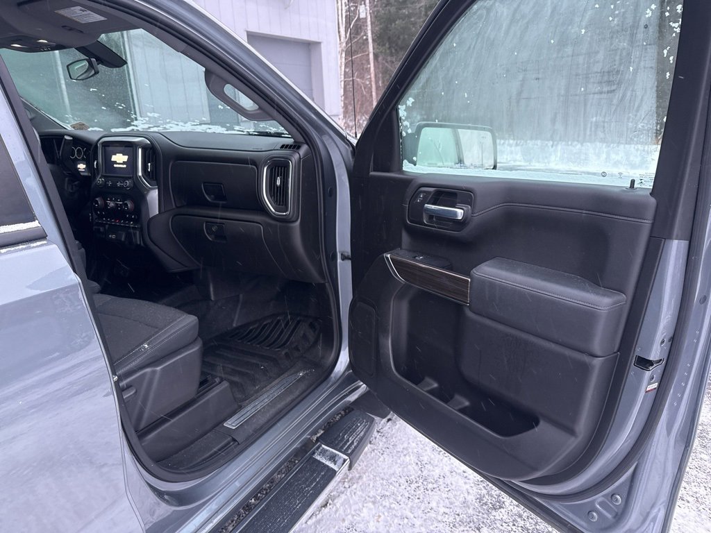 Used 2019 Chevrolet Silverado 1500 LT image 19