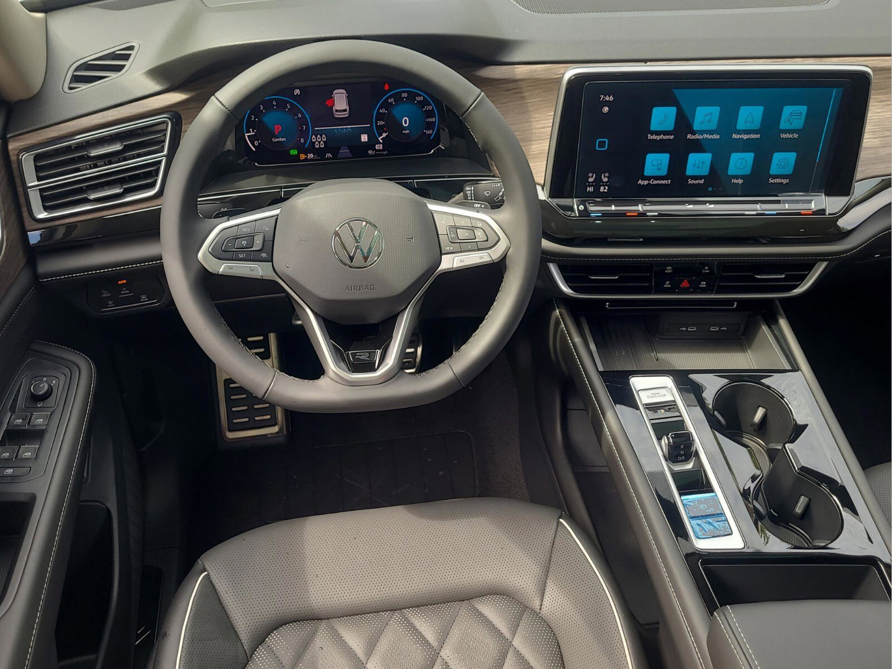 New 2026 Volkswagen Atlas SEL Premium R-Line image 4