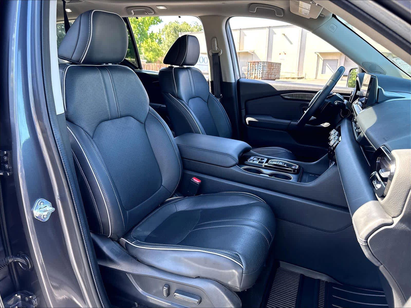 Used 2024 Honda Pilot Elite image 10