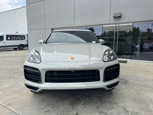 Used 2022 Porsche Cayenne Platinum Edition AWD/4WD image 3