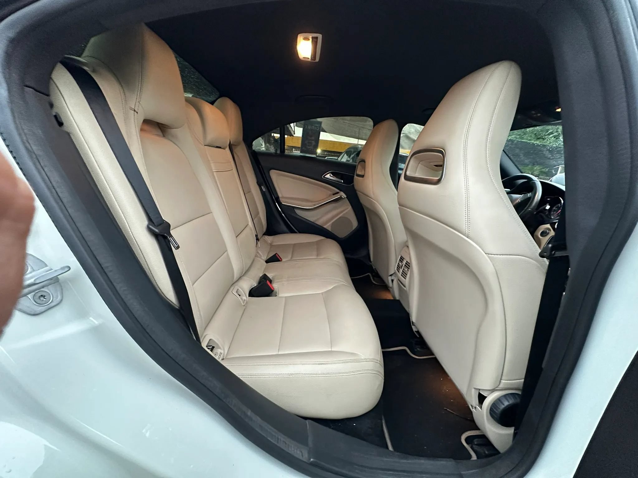 Used 2016 Mercedes-Benz CLA 250 image 15