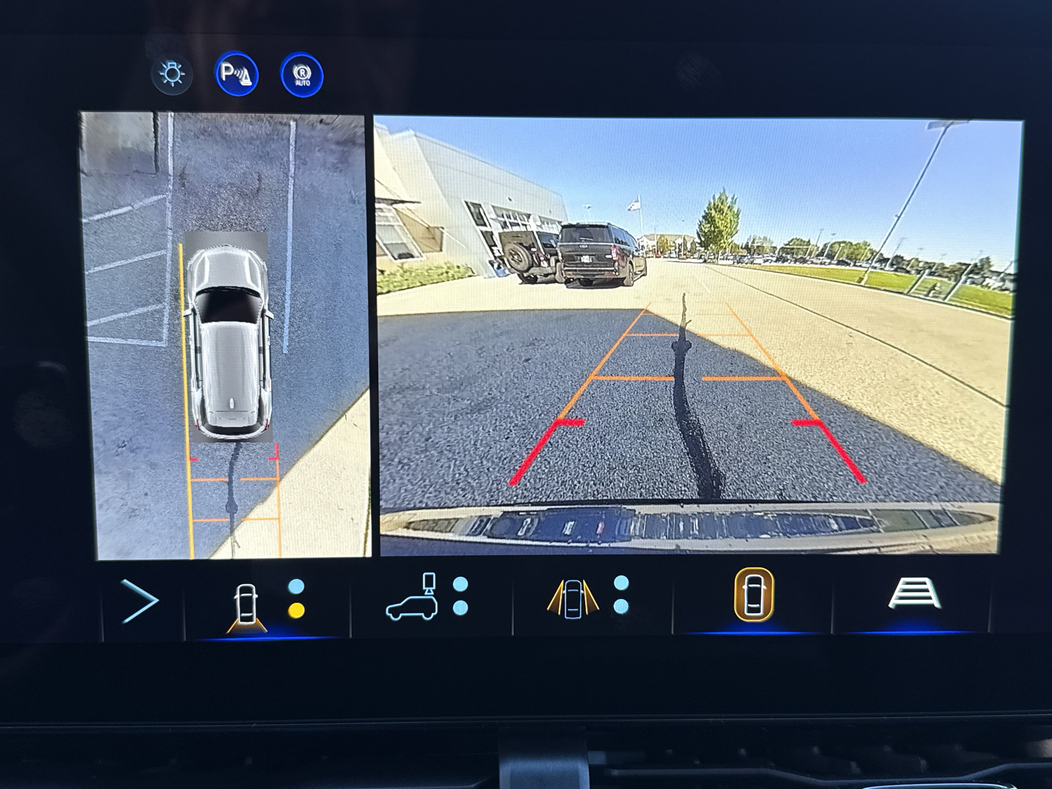 New 2027 Chevrolet Equinox RS w/ Safety and Technology Package AWD/4WD image 26