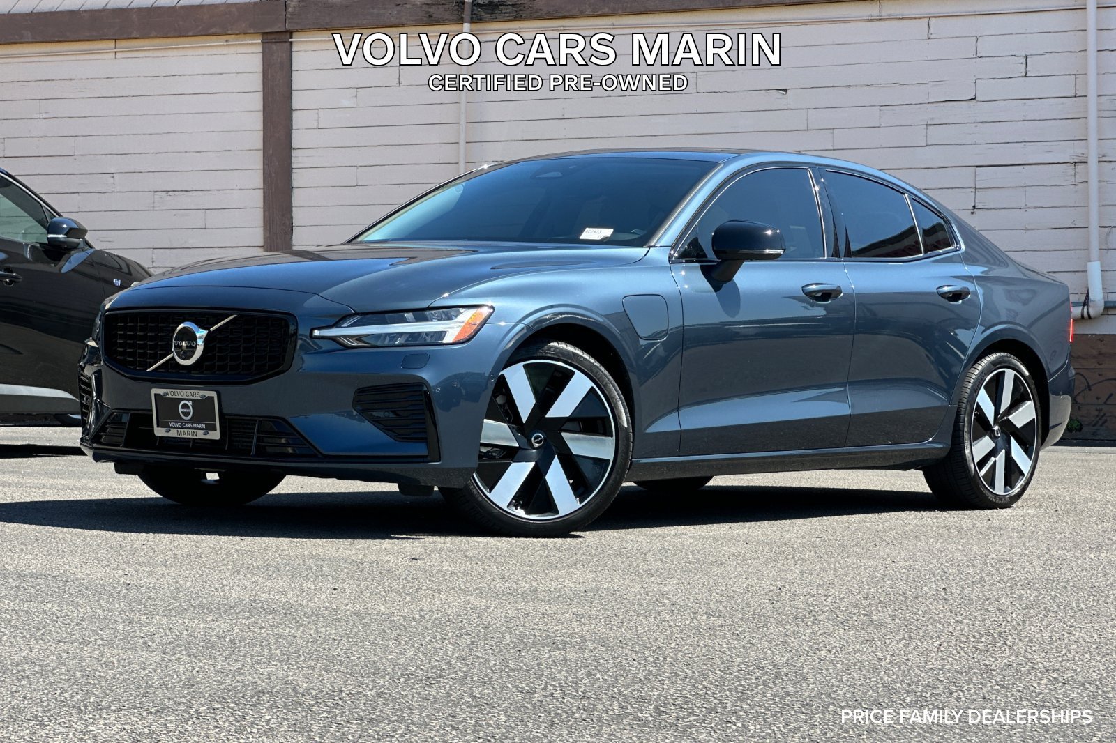 Certified 2024 Volvo S60 T8 Ultimate w/ Climate Package AWD/4WD image 1