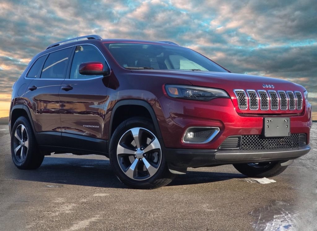 Used 2019 Jeep Cherokee Limited image 1