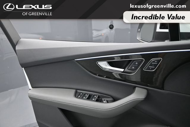 Used 2025 Audi Q7 3.0T Premium Plus AWD/4WD image 17