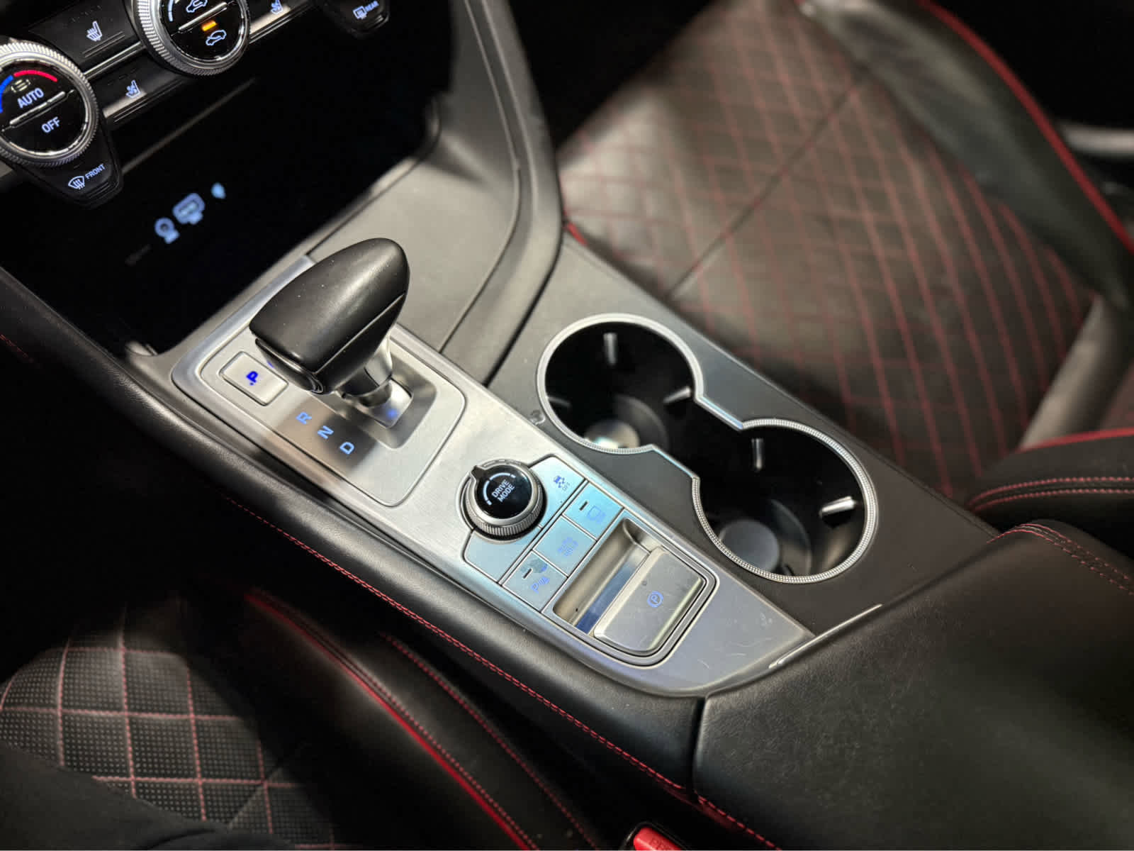 Used 2019 Genesis G70 3.3T Advanced w/ Sport Package image 30