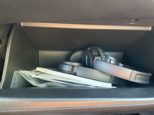 Used 2023 GMC Yukon Denali Ultimate image 5