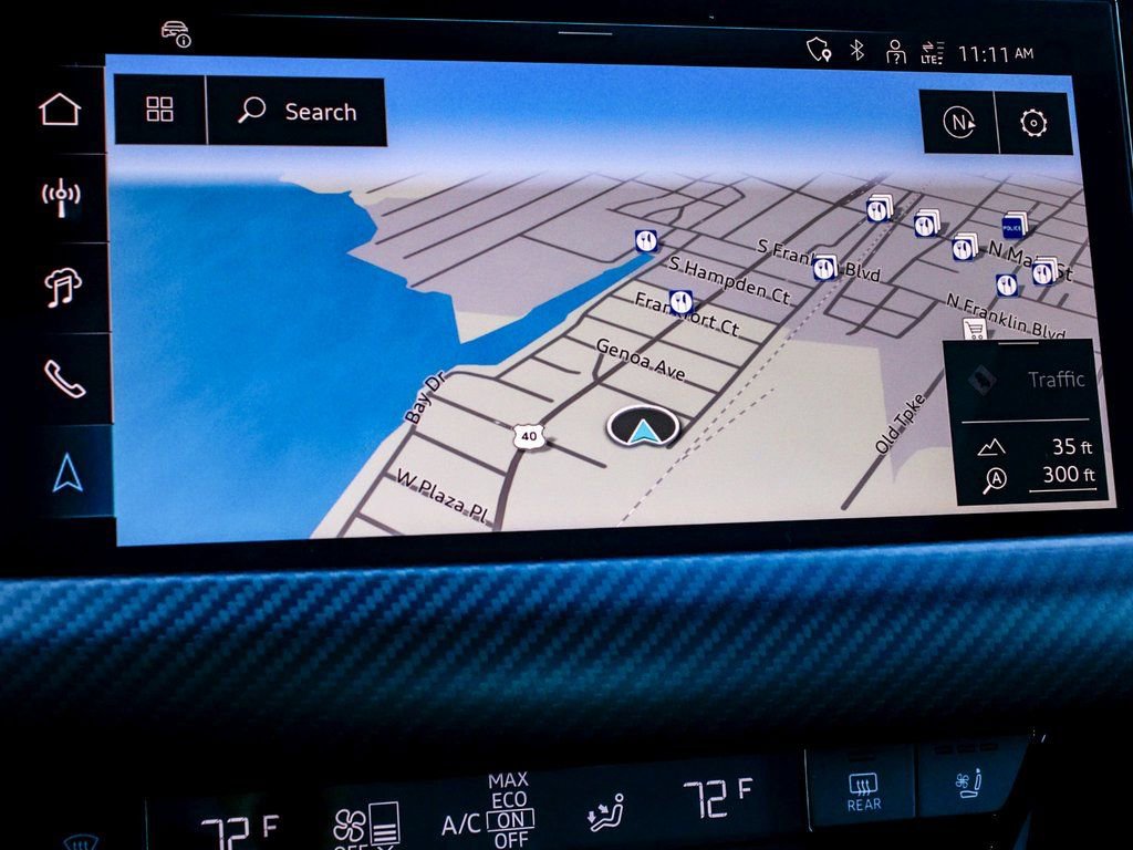 Used 2024 Audi e-tron GT Premium Plus image 20