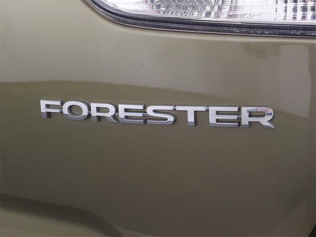 Used 2024 Subaru Forester Limited image 33