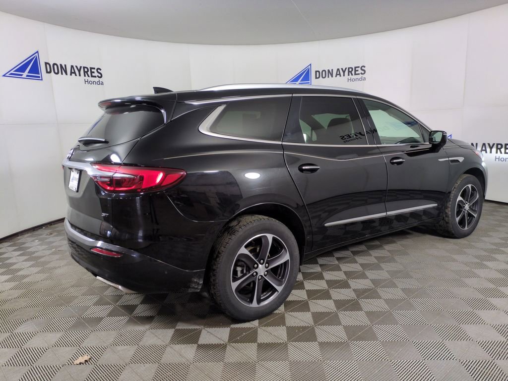 Used 2021 Buick Enclave Essence w/ Sport Touring Edition image 8