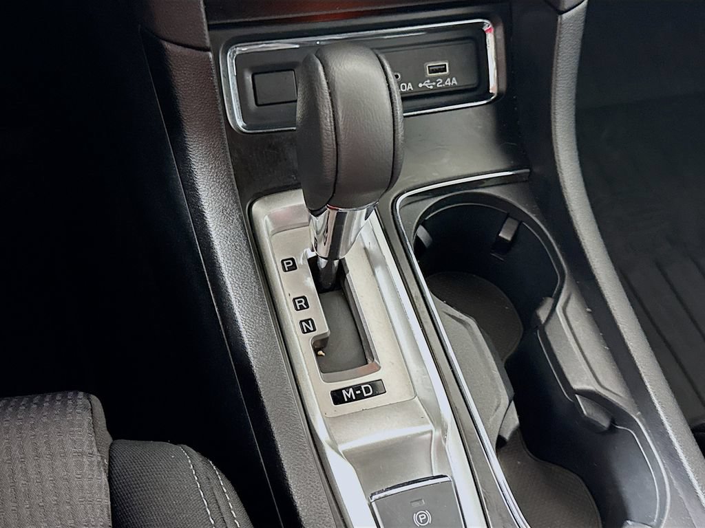 Used 2023 Subaru Ascent Premium AWD/4WD image 16