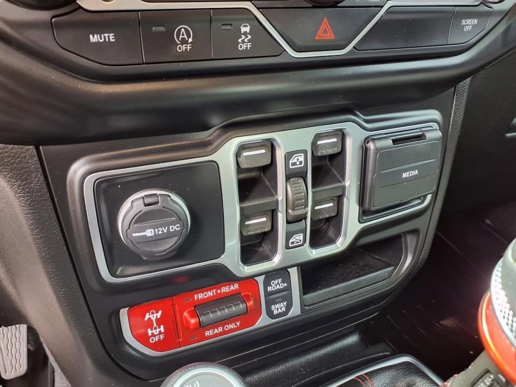 Used 2020 Jeep Gladiator Rubicon image 8