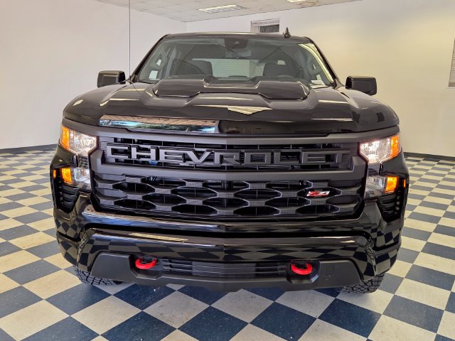 New 2026 Chevrolet Silverado 1500 Custom Trail Boss AWD/4WD image 2