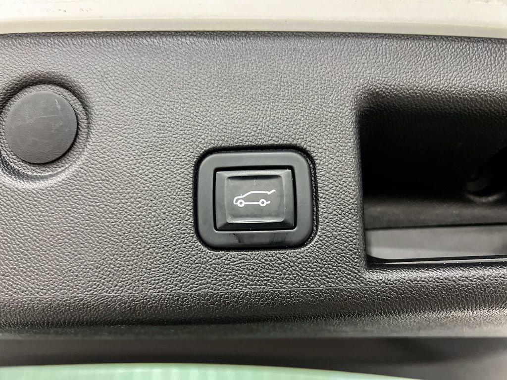 Certified 2022 Chevrolet Equinox RS image 12