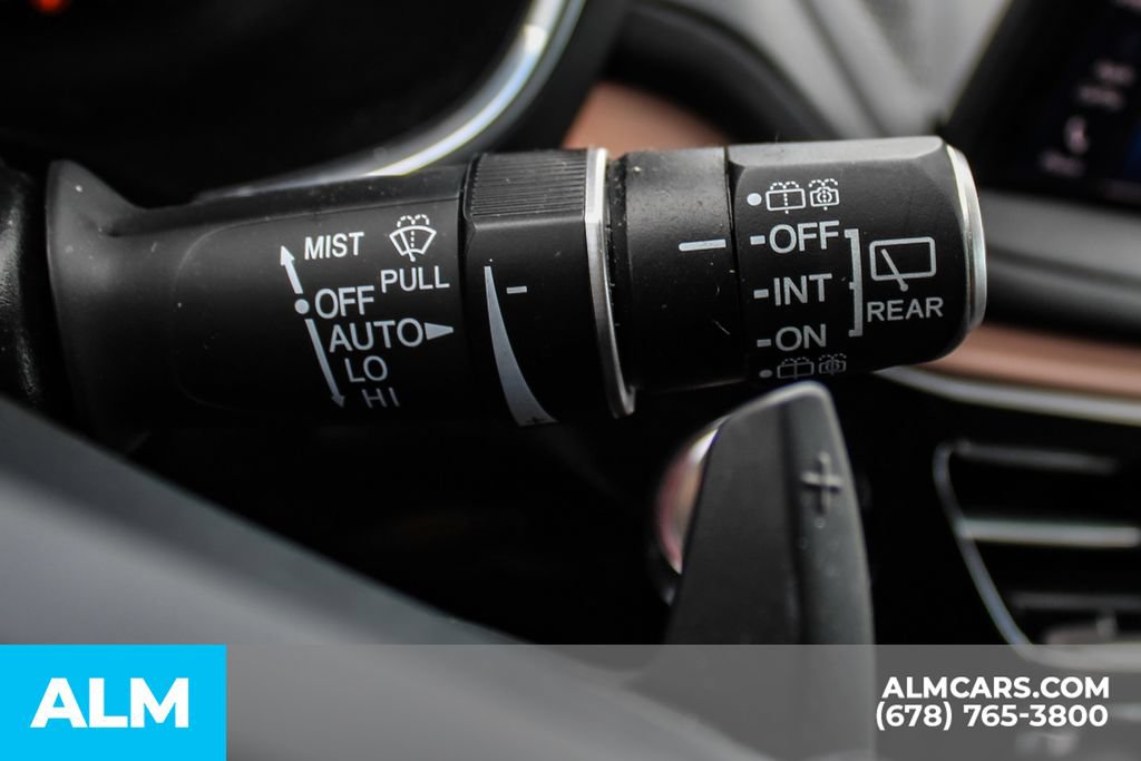 Used 2025 Acura MDX w/ Technology Package FWD image 23