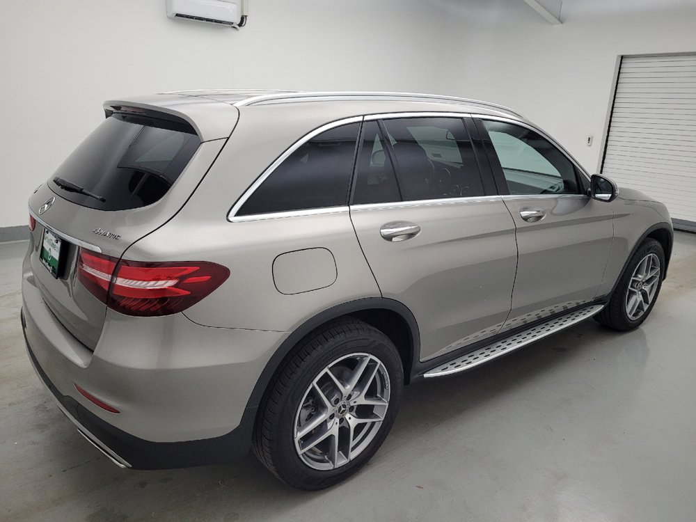 Used 2019 Mercedes-Benz GLC 300 4MATIC image 10