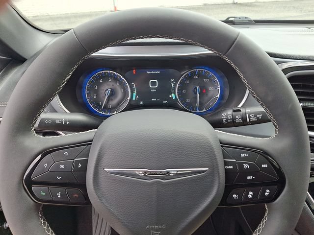 Used 2026 Chrysler Pacifica Limited w/ S Appearance Package FWD image 21