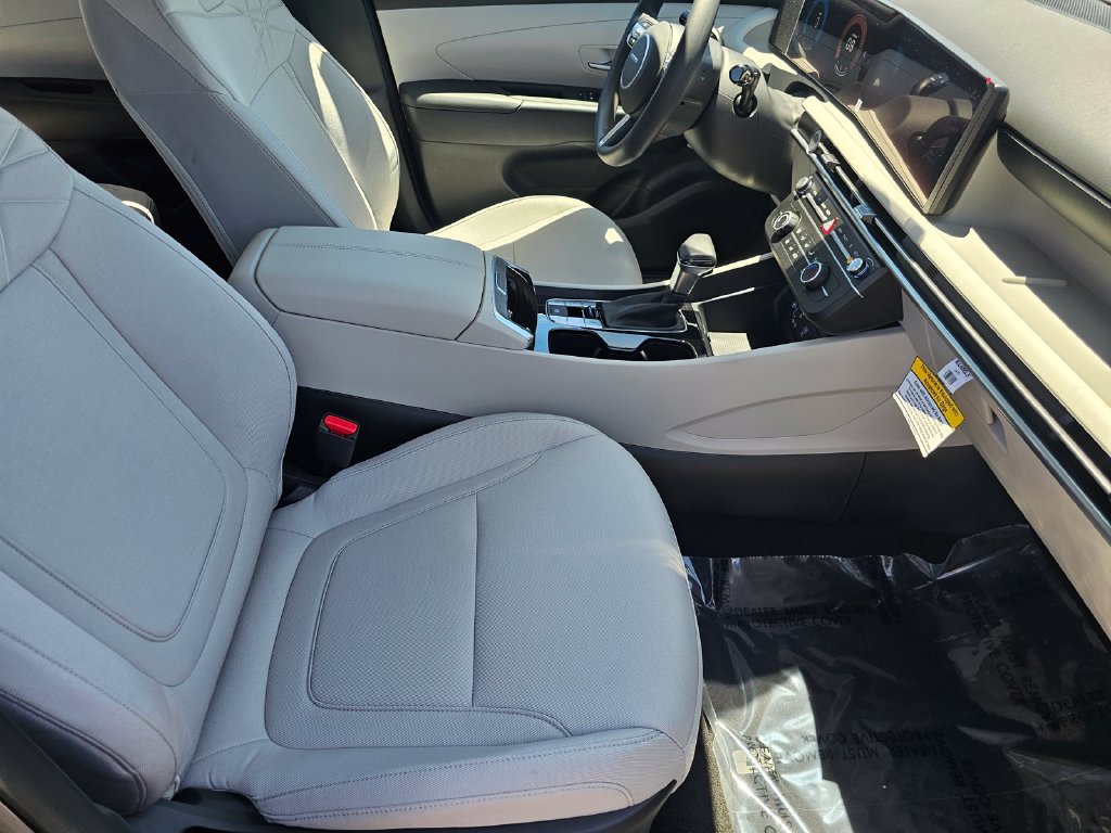 New 2026 Hyundai Tucson SE FWD image 14