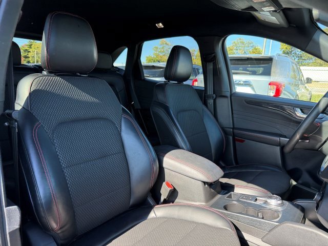 Used 2023 Ford Escape ST-Line Select w/ Tech Pack #1 AWD/4WD image 26