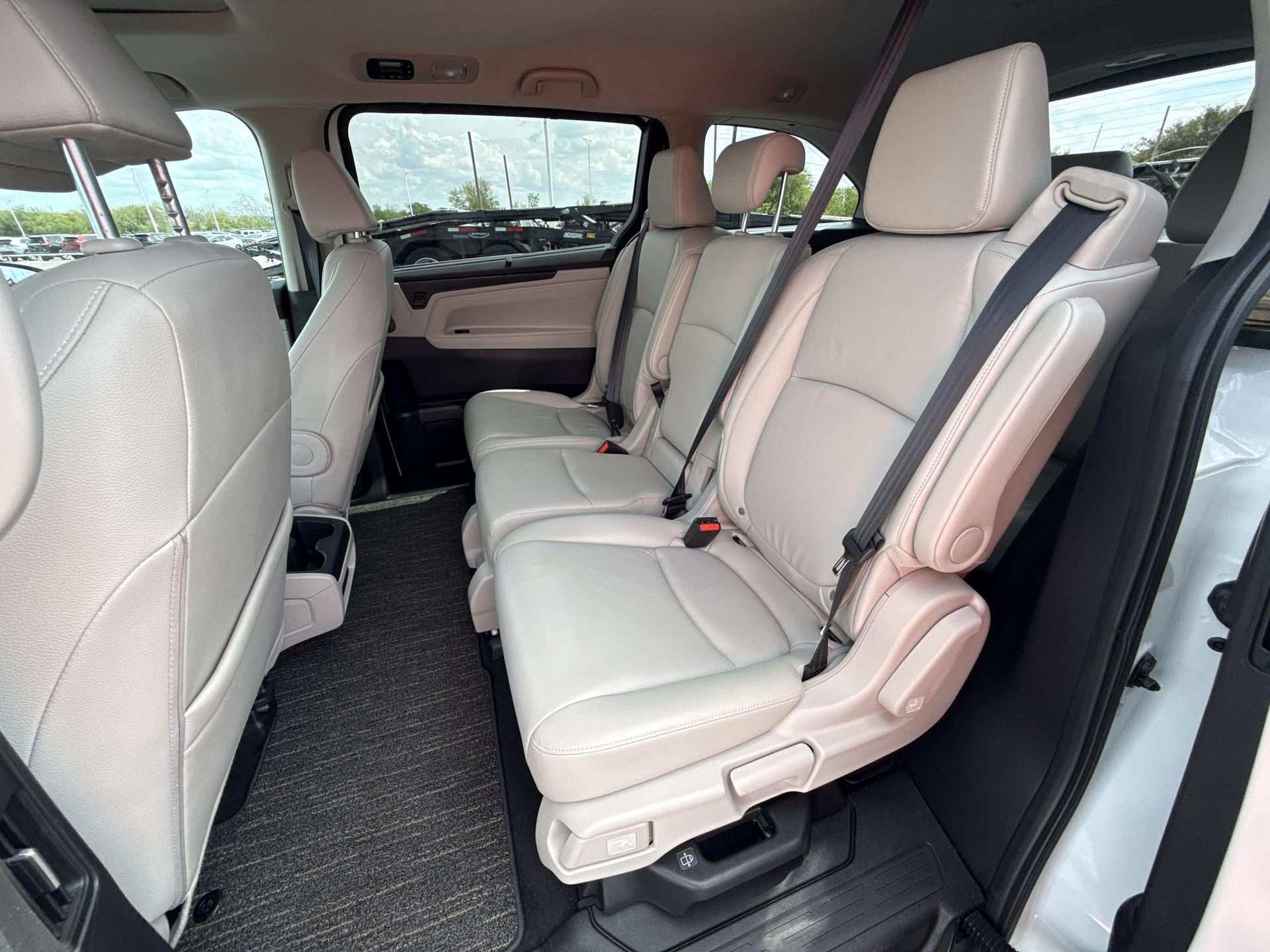 Used 2026 Honda Odyssey EX-L image 25