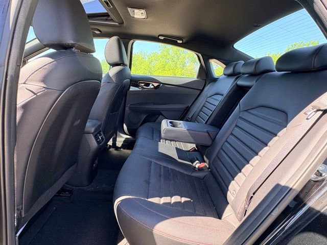 Certified 2023 Kia Forte GT w/ GT2 Package FWD image 10