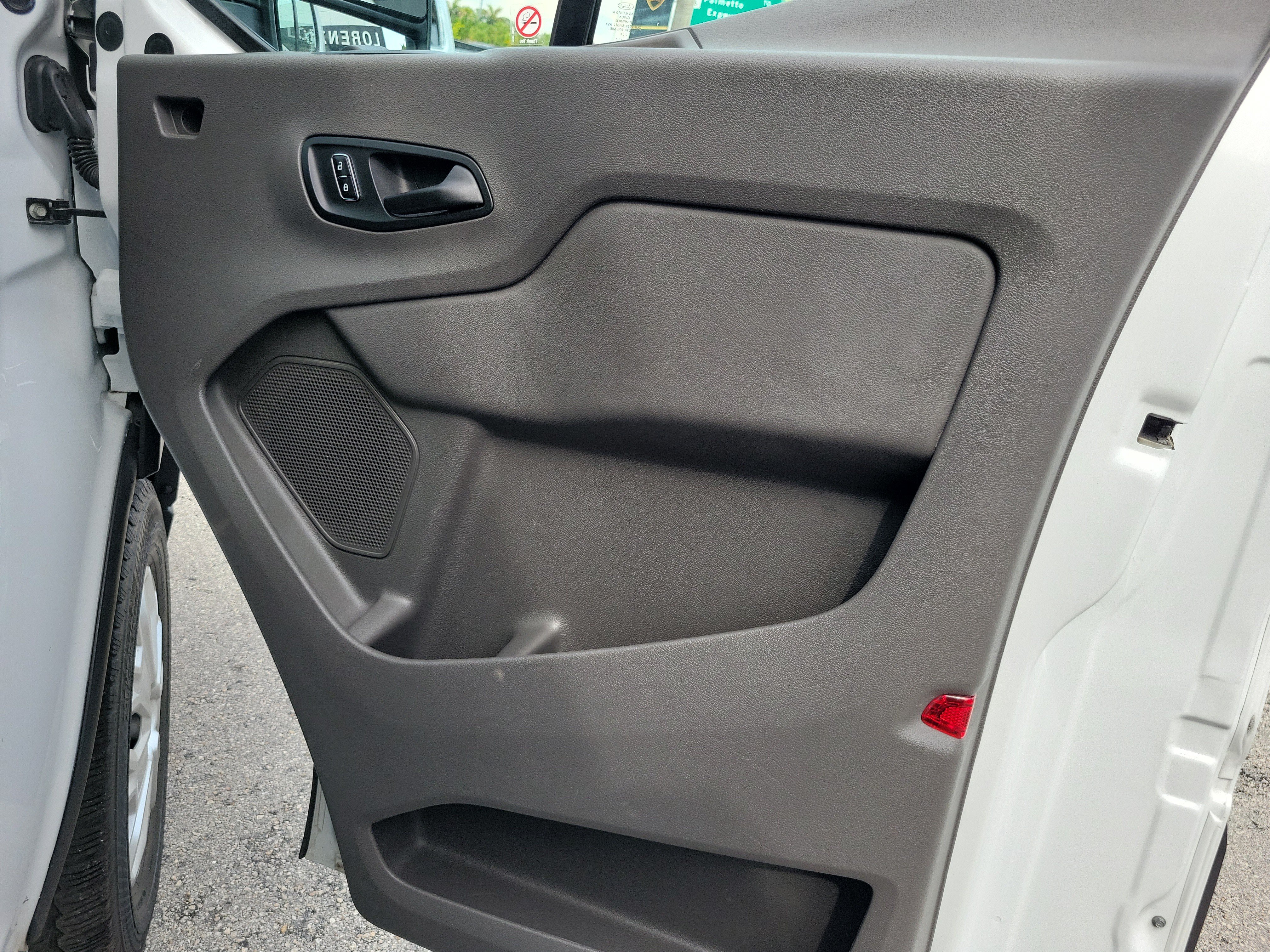 Used 2025 Ford Transit 250 Low Roof w/ Exterior Upgrade Package RWD image 22