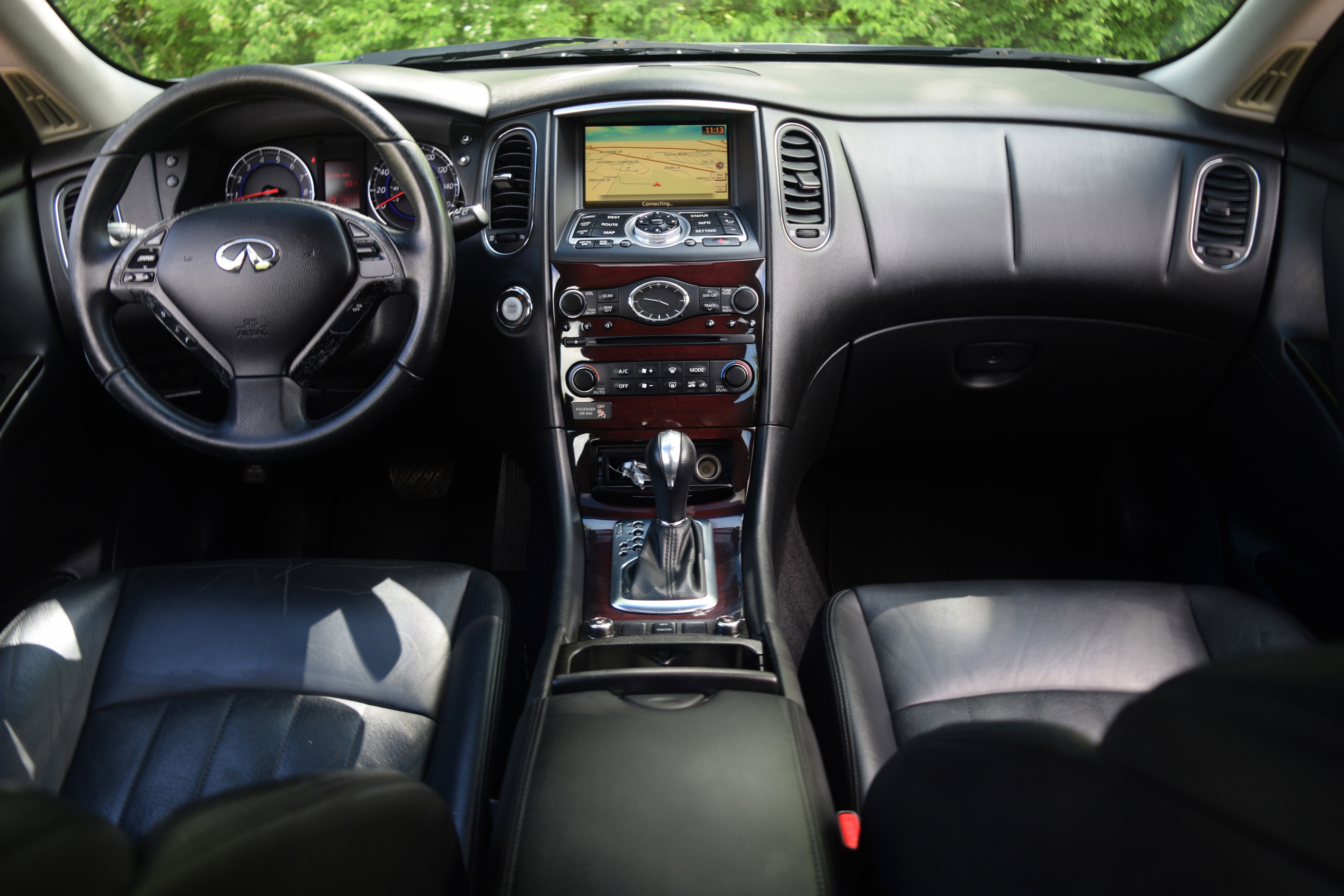 Used 2010 INFINITI EX35 Journey AWD/4WD image 7
