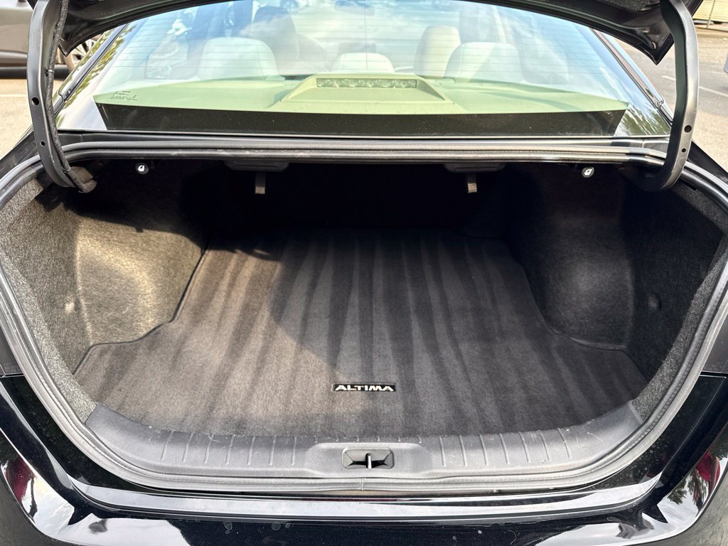 Certified 2025 Nissan Altima 2.5 SV FWD image 34