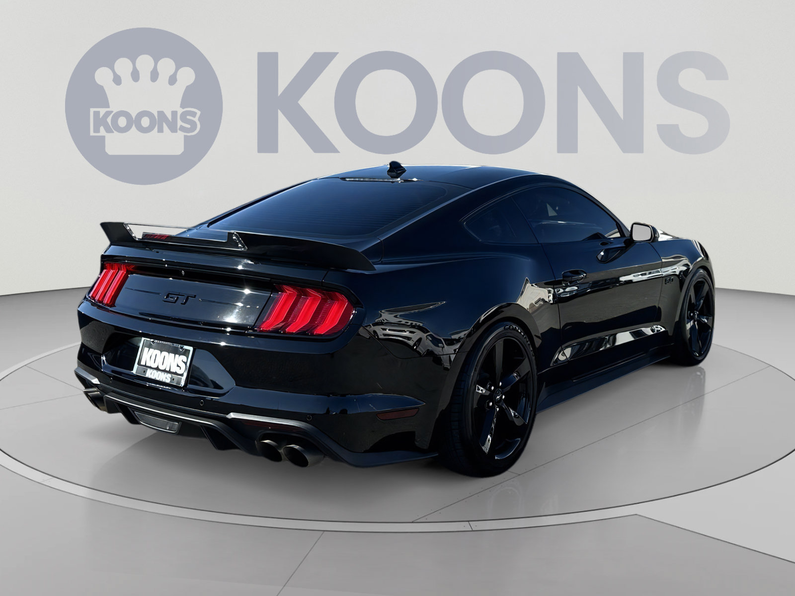 Used 2021 Ford Mustang GT Premium w/ Black Accent Package RWD image 11
