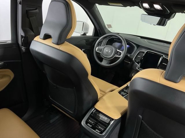 Certified 2025 Volvo XC90 T8 Ultra w/ Protection Package AWD/4WD image 34