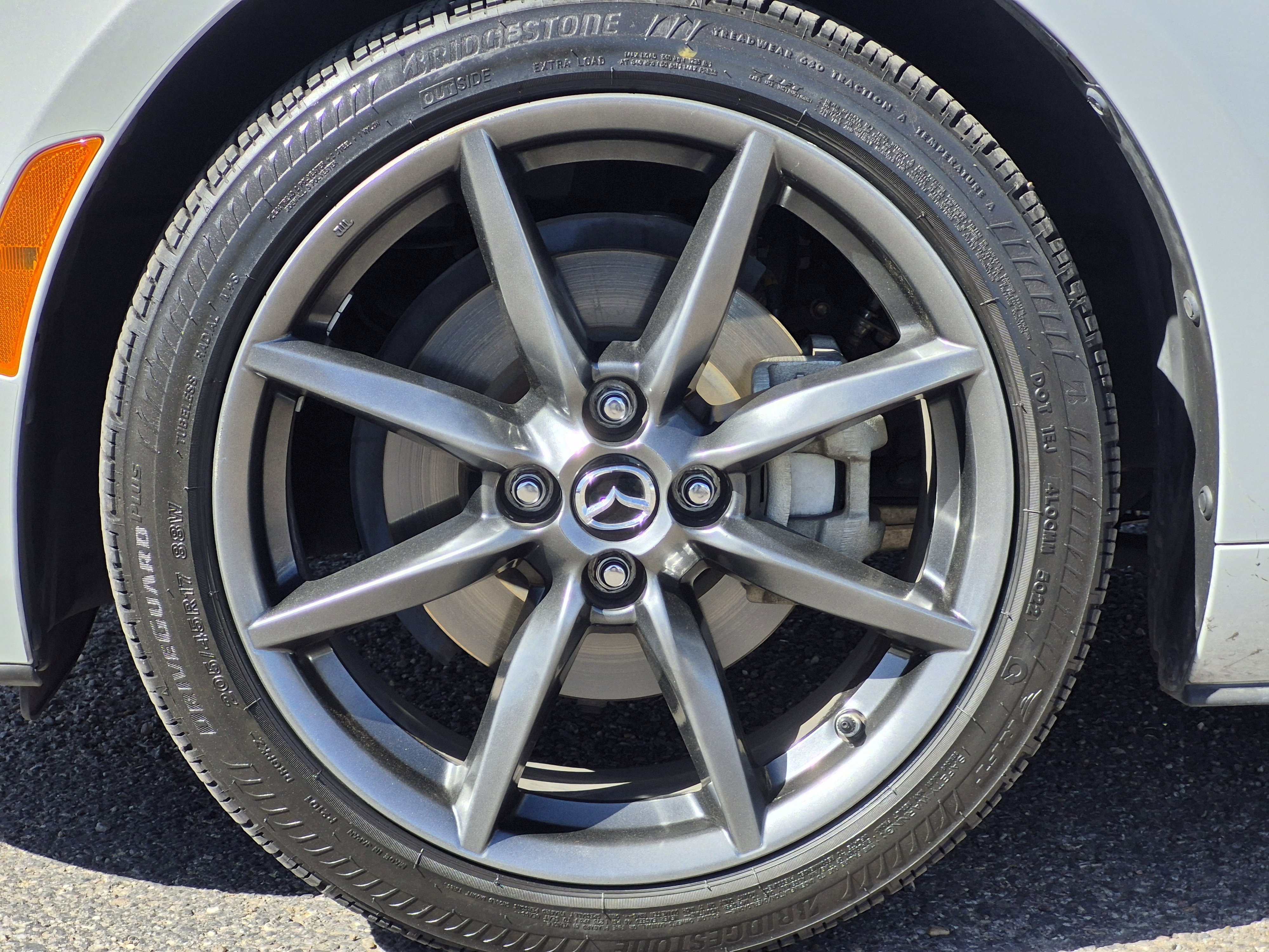 Used 2019 MAZDA MX-5 Miata RF Grand Touring image 11